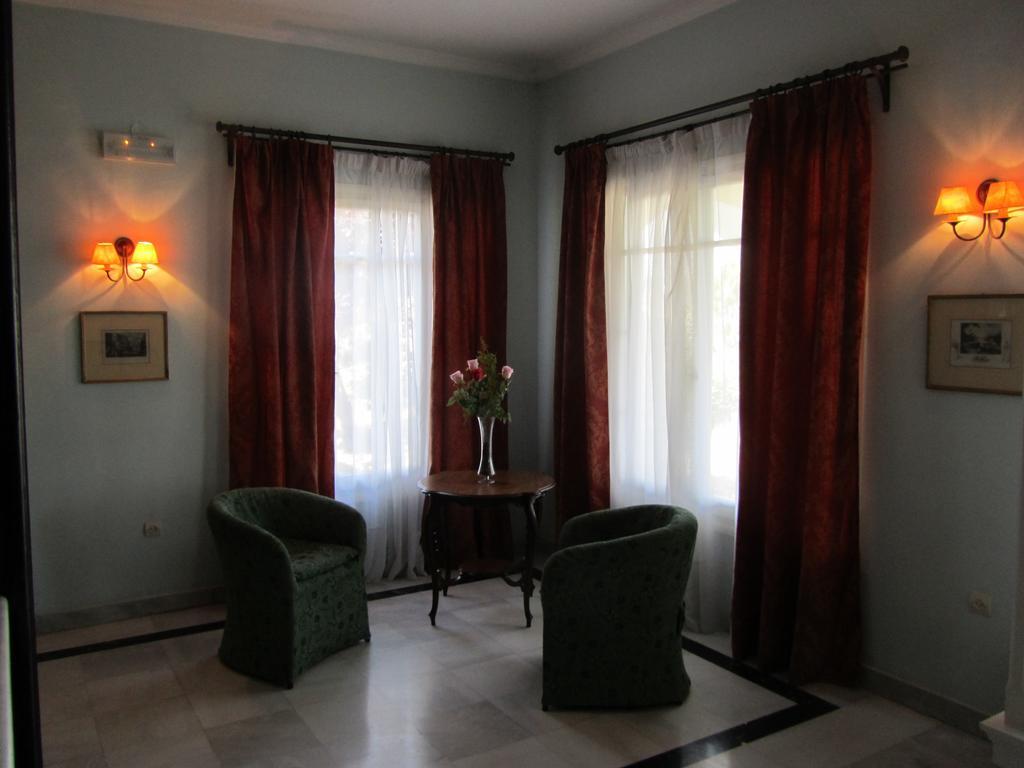 Levant Hotel بيليكاس المظهر الخارجي الصورة